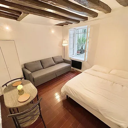 Cozy Near Marais On Rue Trousseau